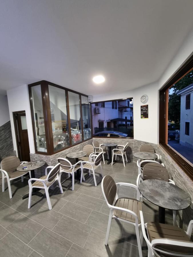 Hostel Bellavista Koper Exterior photo